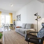 The Alcantara Metropolitan Apartment, Gateway To The Διαμέρισμα