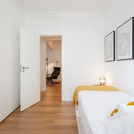 Lägenhet The Alcantara Metropolitan Apartment, Gateway To The *