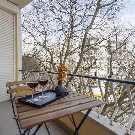 Brand New 2br In Alcantara Lägenhet