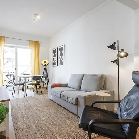 The Alcantara Metropolitan Apartment, Gateway To The Lejlighed